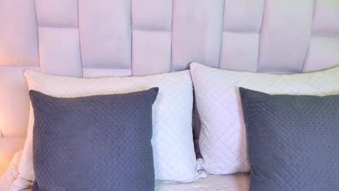 Paulina  online show from December 20, 7:43 pm