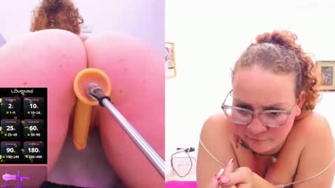 Snapshot of paulina_davis_ chatting on February 14, 4:04 am Paulina Davis online show from February 14, 4:04 am