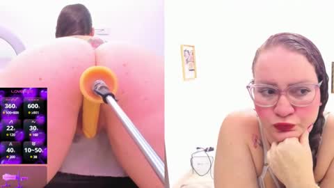 Snapshot of paulina_davis_ chatting on February 18, 3:21 am Paulina Davis online show from February 18, 3:21 am