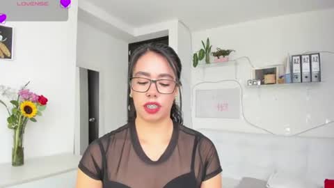 Snapshot of paulina_dossantos chatting on July 17, 6:57 pm paulina online show from July 17, 6:57 pm