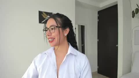 Snapshot of paulina_dossantos chatting on July 19, 7:39 pm paulina online show from July 19, 7:39 pm