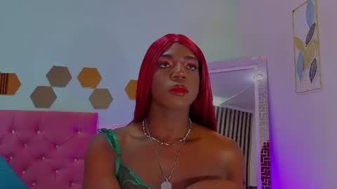 Snapshot of paulina_sodi chatting on June 18, 7:29 pm Paulina online show from June 18, 7:29 pm
