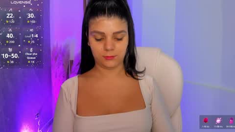 Paulina Belle online show from June 1, 1:24 pm