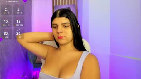 Paulina Belle online show from June 30, 1:12 pm