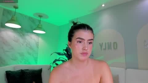 Paulina Santos  online show from March 17, 7:17 pm