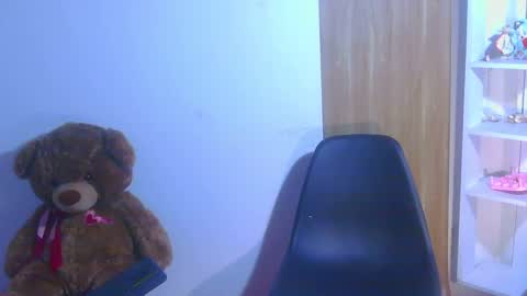 Snapshot of paulinawilliams chatting on July 15, 8:25 pm paulina online show from July 15, 8:25 pm