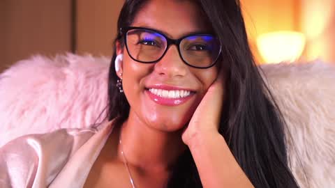 Snapshot of pauline_7 chatting on January 5, 9:36 pm pauline_7 online show from January 5, 9:36 pm