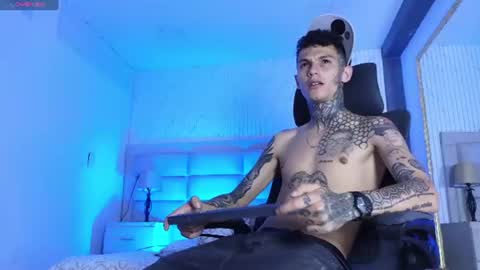 Paulo online show from June 14, 2:24 am