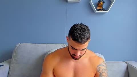 Paul Phoenix online show from February 13, 8:55 pm