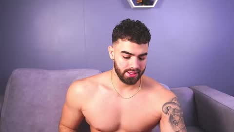 Paul Phoenix online show from October 30, 7:36 pm