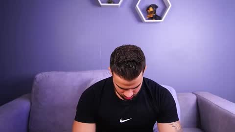 Paul Phoenix online show from December 18, 7:42 pm