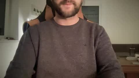 Snapshot of paulsimpsn chatting on December 22, 5:54 pm love bush online show from December 22, 5:54 pm