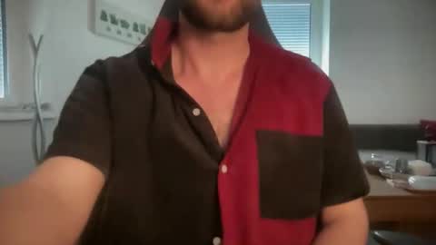 Snapshot of paulsimpsn chatting on March 21, 9:03 am love bush online show from March 21, 9:03 am