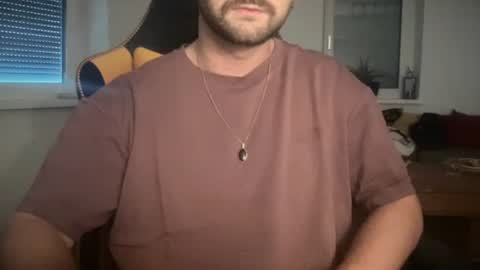 Snapshot of paulsimpsn chatting on July 6, 5:48 pm love bush online show from July 6, 5:48 pm