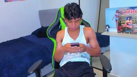 Paul online show from March 11, 1:44 am