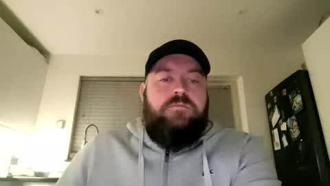 pauluk24 online show from March 15, 11:44 pm