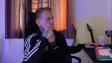 Paul Velvet online show from November 26, 12:44 am