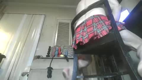 Snapshot of paulvert chatting on January 11, 4:06 am Paulvert online show from January 11, 4:06 am