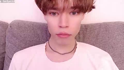 Snapshot of pawclaw chatting on October 12, 5:12 pm pawclaw online show from October 12, 5:12 pm