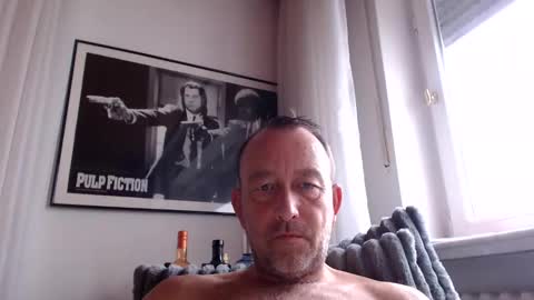 Snapshot of pawelito123 chatting on January 4, 8:49 am Ben online show from January 4, 8:49 am