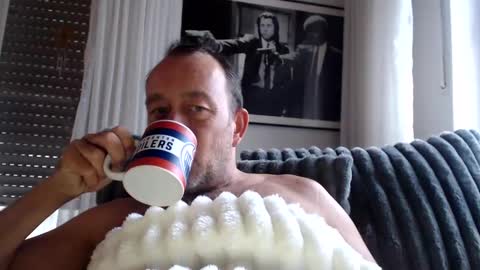 Snapshot of pawelito123 chatting on January 28, 7:22 am Ben online show from January 28, 7:22 am