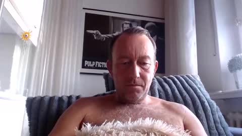 Snapshot of pawelito123 chatting on February 19, 8:55 am Ben online show from February 19, 8:55 am