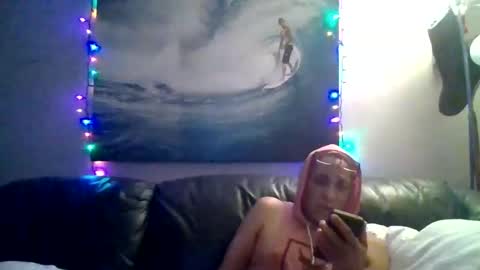 pawgkiller online show from December 21, 7:13 am