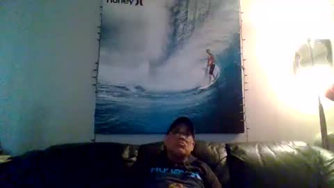 pawgkiller online show from December 31, 6:35 pm