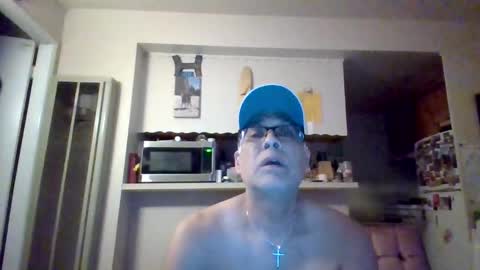 pawgkiller online show from April 29, 3:32 am