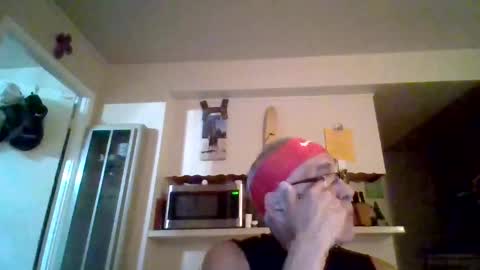 Snapshot of pawgkiller chatting on May 6, 6:19 am pawgkiller online show from May 6, 6:19 am