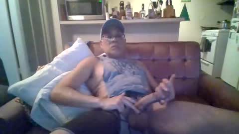 Snapshot of pawgkiller chatting on May 11, 2:17 am pawgkiller online show from May 11, 2:17 am