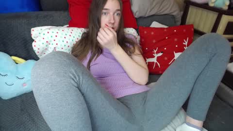 Snapshot of peaceduke chatting on January 13, 1:17 pm FOUNTAIN SQUIRT online show from January 13, 1:17 pm