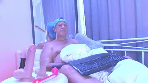 Snapshot of peacetous chatting on January 5, 8:11 am Marc online show from January 5, 8:11 am