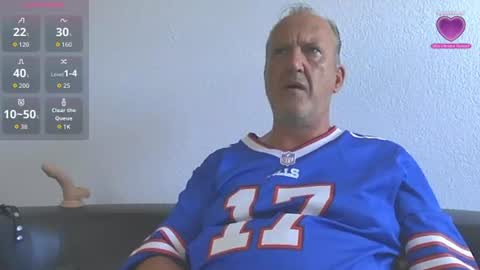 Snapshot of peacetous chatting on July 9, 5:50 pm Marc online show from July 9, 5:50 pm