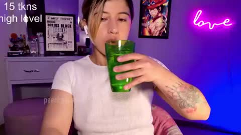 S online show from June 23, 9:24 pm