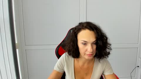 Snapshot of peachboomm chatting on July 11, 12:08 pm Christina online show from July 11, 12:08 pm