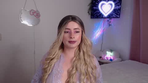 Snapshot of peacherry_ chatting on January 28, 1:08 am peacherry_ online show from January 28, 1:08 am