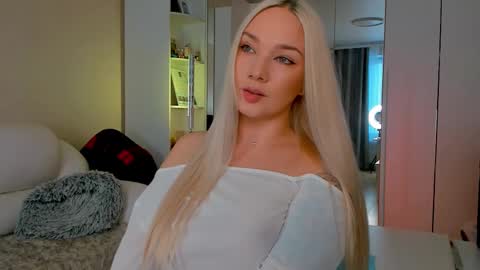 peachju1cy online show from September 26, 5:33 am