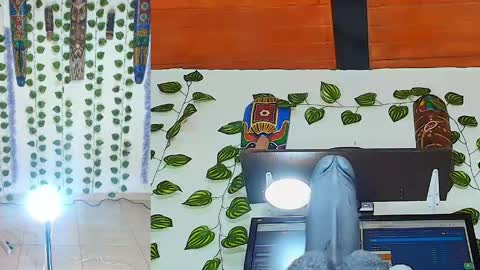 peachy__baby online show from May 6, 11:26 am