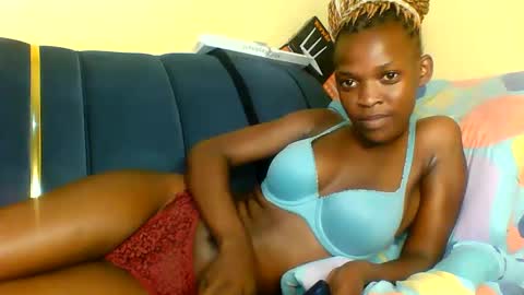 peachie online show from September 11, 10:04 am