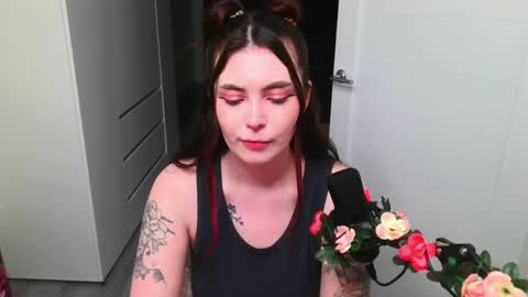 Peachy online show from May 1, 7:40 pm