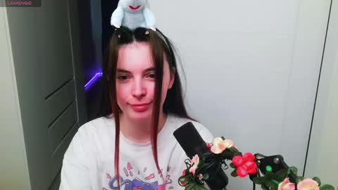 Snapshot of peachybabe__ chatting on May 9, 5:51 pm Peachy online show from May 9, 5:51 pm
