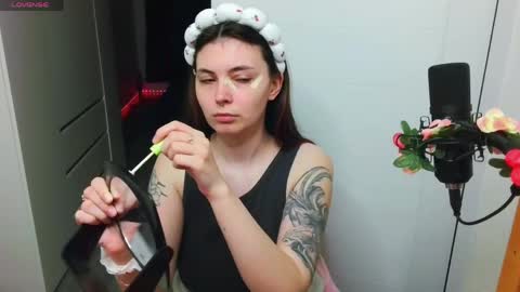 Snapshot of peachybabe__ chatting on May 18, 6:36 pm Peachy online show from May 18, 6:36 pm