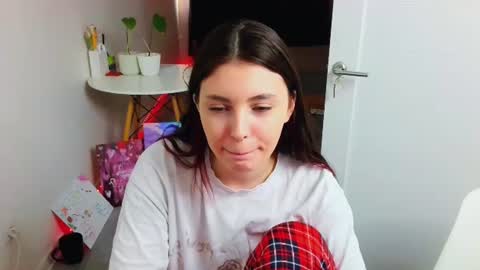 Snapshot of peachybabe__ chatting on July 16, 5:30 pm Peachy online show from July 16, 5:30 pm
