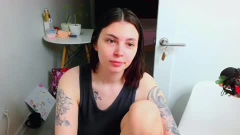 Snapshot of peachybabe__ chatting on July 27, 8:16 pm Peachy online show from July 27, 8:16 pm