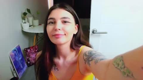 Snapshot of peachybabe__ chatting on August 5, 4:32 pm Peachy online show from August 5, 4:32 pm