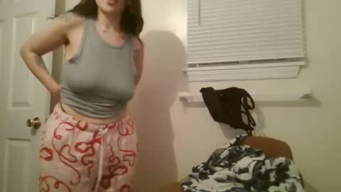 peachyhoneydrip online show from May 14, 6:09 am