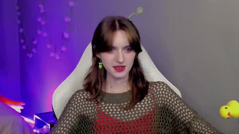 Snapshot of peachymaybe chatting on September 25, 2:48 am Peachy not a bb baby love or something Please call me Peachy online show from September 25, 2:48 am