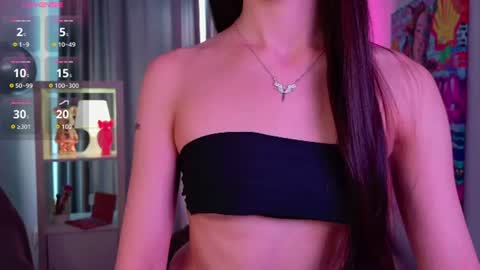 Chloe online show from July 17, 1:51 pm
