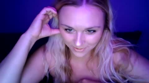 peachyprincesstn online show from June 17, 11:16 pm